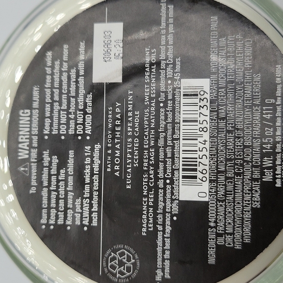 Bath & Body works stress relief eucalyptus spearmint 3 wick candle - Picture 3 of 4
